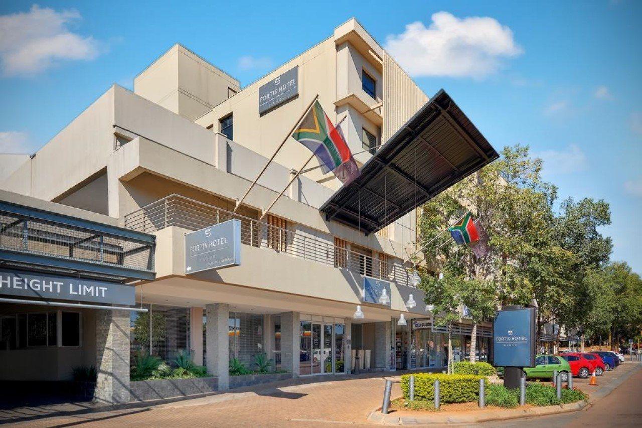Fortis Hotel Manor Pretoria Bagian luar foto