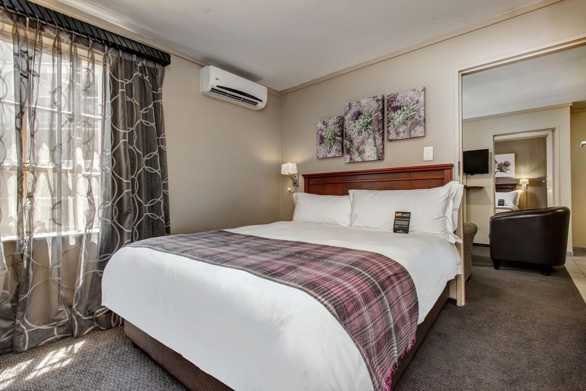 Fortis Hotel Manor Pretoria Bagian luar foto
