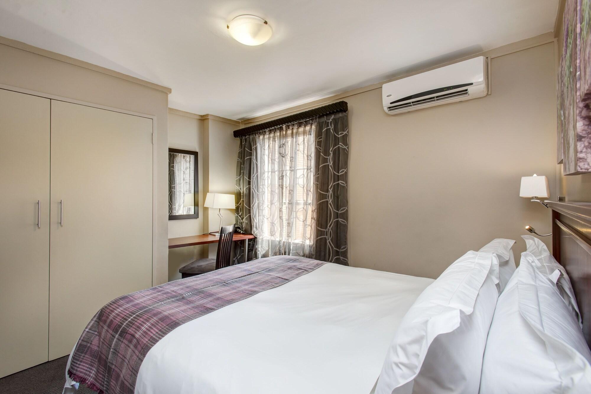 Fortis Hotel Manor Pretoria Bagian luar foto