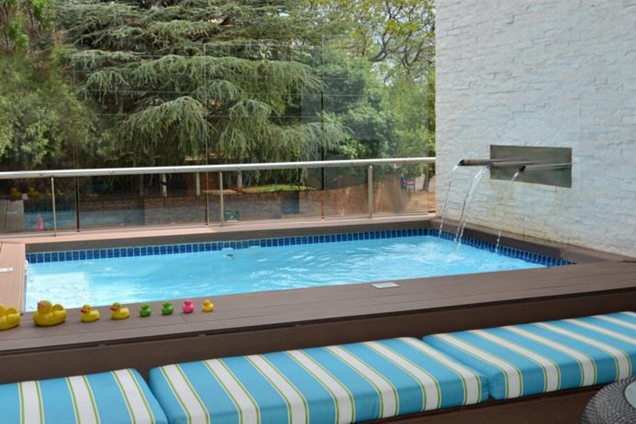 Fortis Hotel Manor Pretoria Bagian luar foto